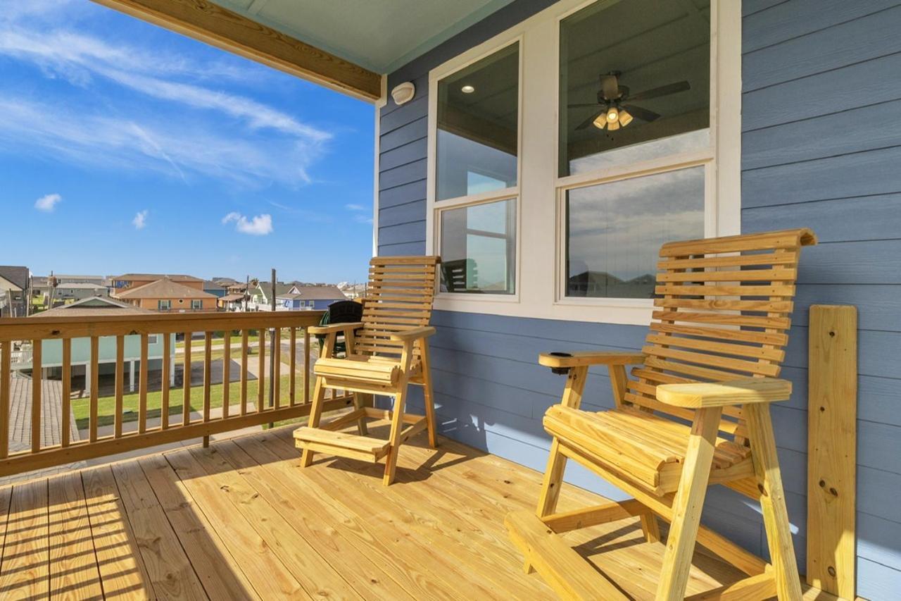 Birds Eye View Home Crystal Beach Exterior photo