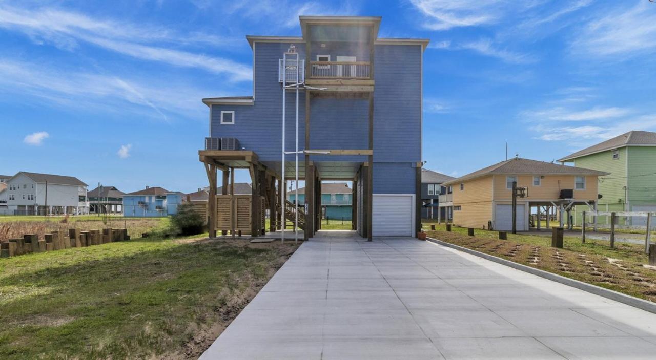 Birds Eye View Home Crystal Beach Exterior photo